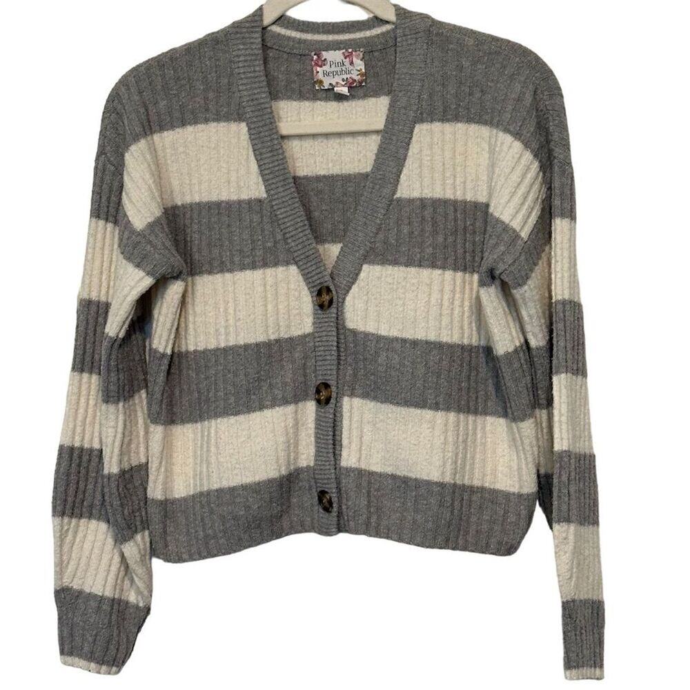 Pink‎ Republic Women's Gray Striped Cardigan Sweater Size S V-Neck